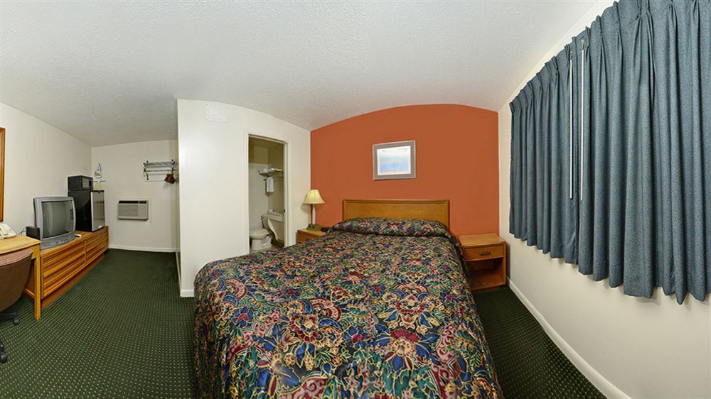 Best Way Inn Middlefield Buitenkant foto